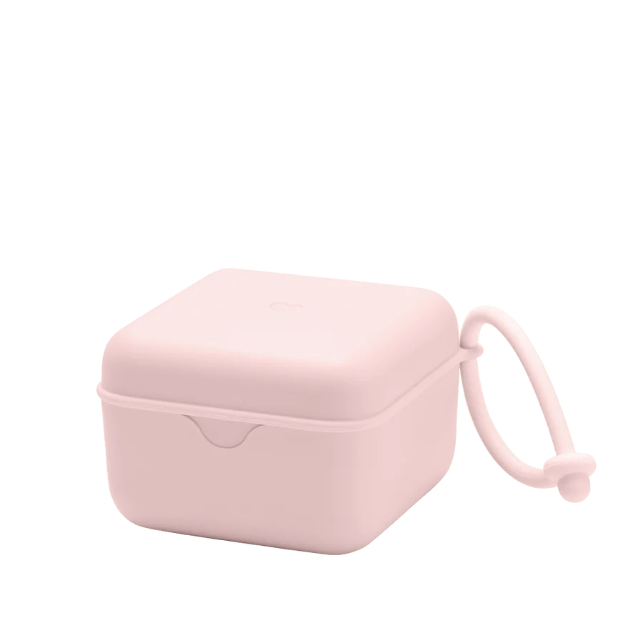 4200277_5713795246731_BIBS_PacifierBox_Blossom_1_1000x1000_9d5d9aaa-6fc8-4c85-990e-b33a15fcf47a_900x